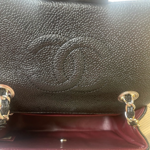 Classic Flap Quilted Crossbody Bag - Picture 5 of 7